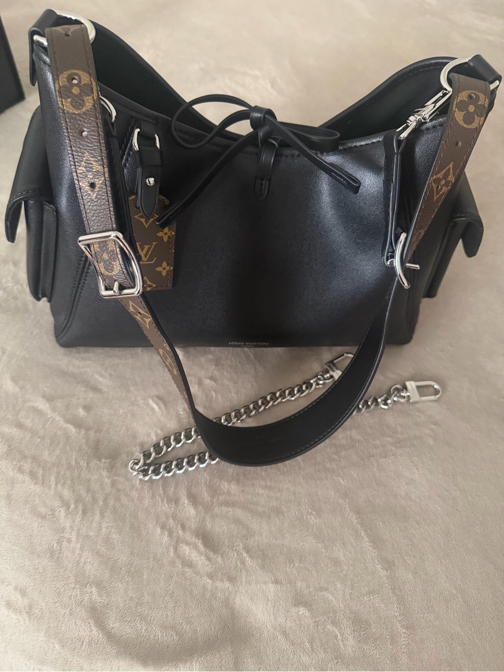Louis Vuitton Black Leather Shoulder Bag with Monogram Strap